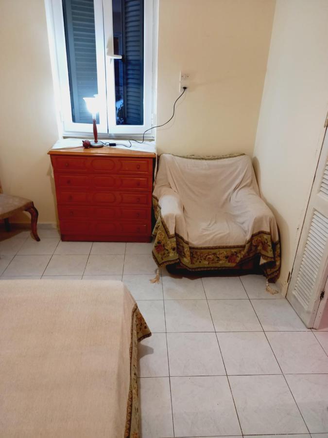 Στην Αυλή Της Ράχης Leilighet Kalamáta Eksteriør bilde