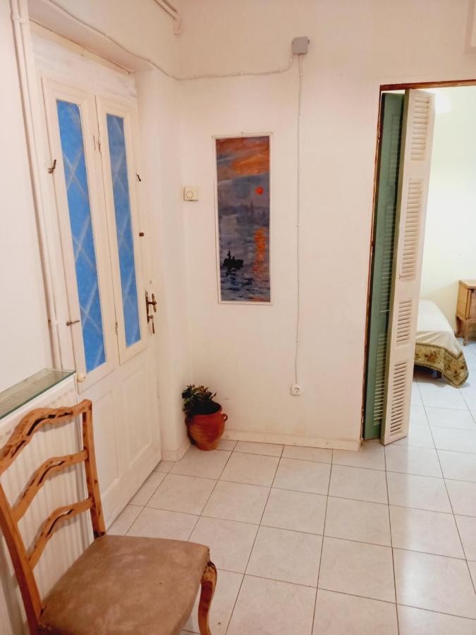 Στην Αυλή Της Ράχης Leilighet Kalamáta Eksteriør bilde